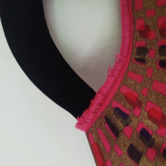 Hand made exotic blouse. - Picture 4 of 6